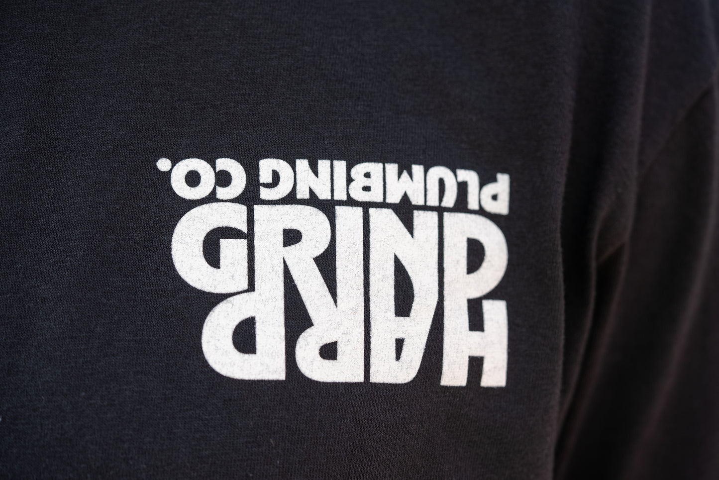 UPSIDE DOWN TEE