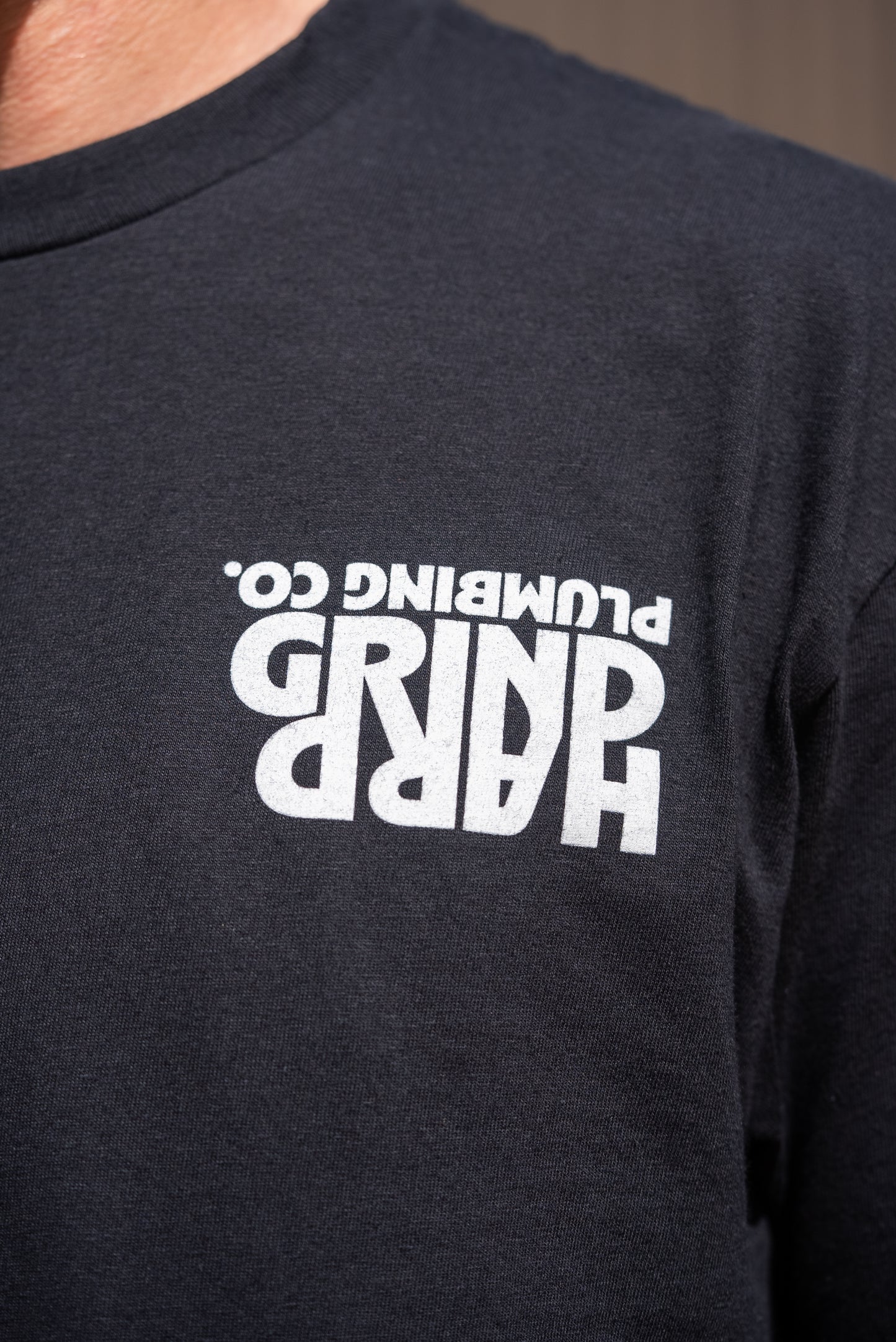 UPSIDE DOWN TEE